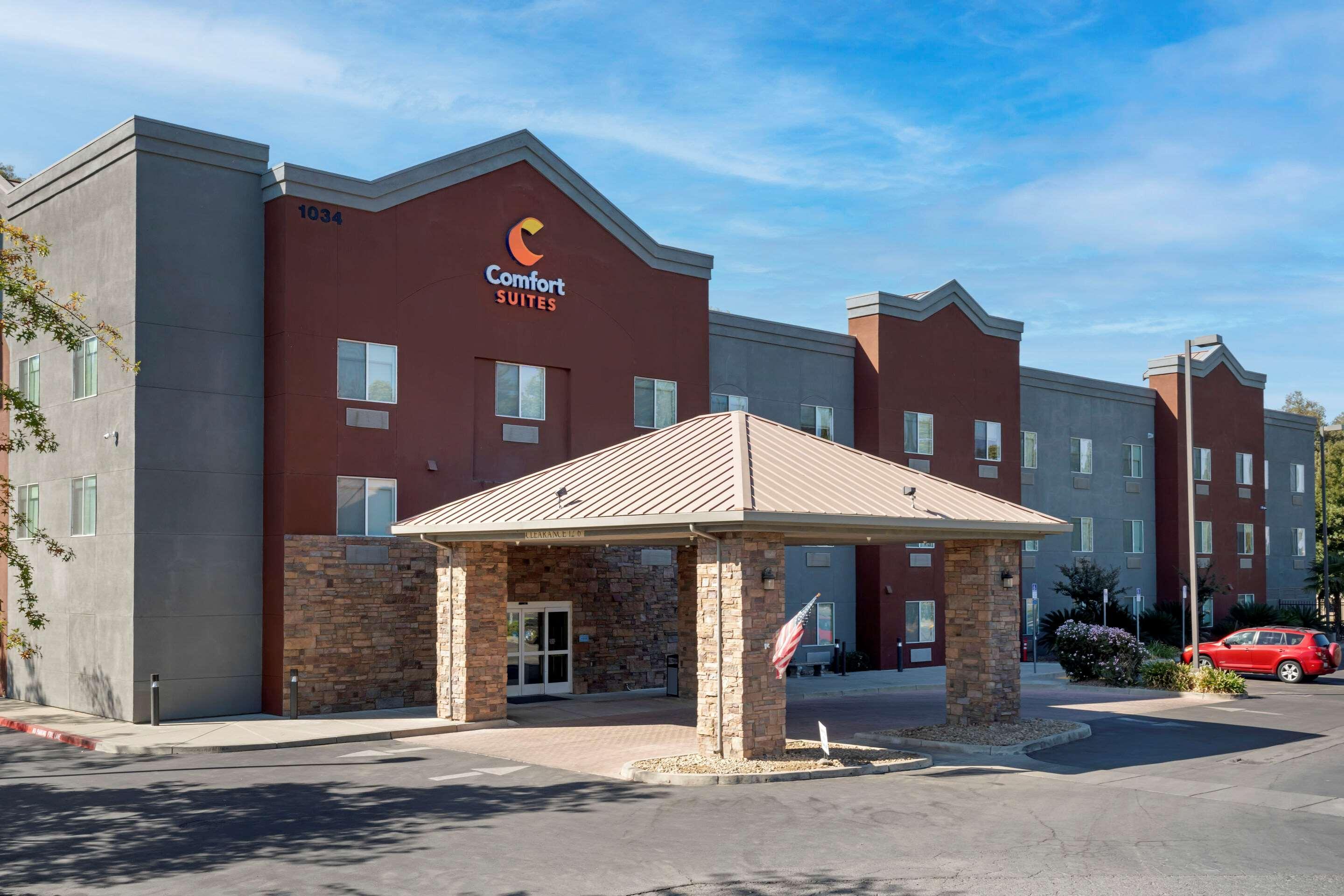 Comfort Suites Marysville-Yuba City Bagian luar foto